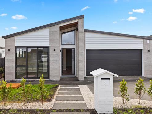 8 Te Ara Hikoi, Pukekohe