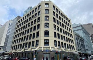 Wellington Chambers | Refurbished corner suite