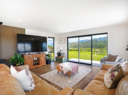 38 Pineview Way, Motueka