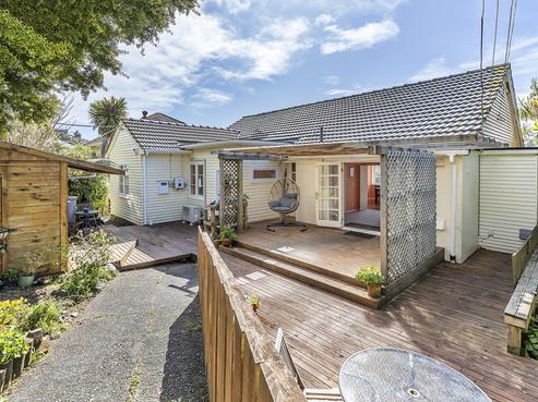 13 Saint Albans Avenue, Karori