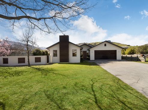 15 Haddow's Place, Lake Hayes Estate