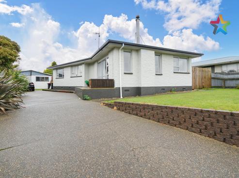 10 Burns Street, Kew
