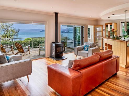 13 Taumaru Avenue, Lowry Bay