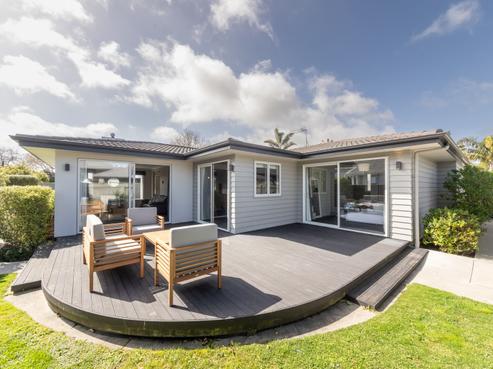 322A College Street, West End
