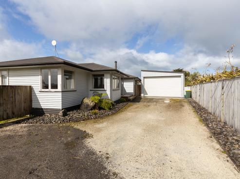 1057 Junction Road, Egmont Village