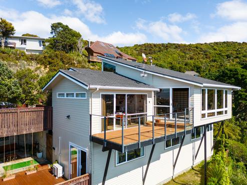 6 Baxter Way, Karori