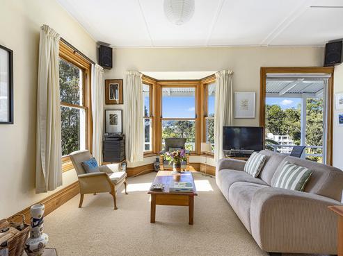 37 Patanga Crescent, Thorndon