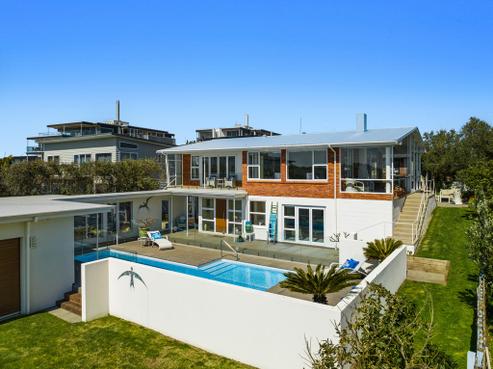 352 Ocean Road, Ohope