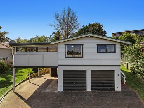 2 Windsor Rise, Whakatane