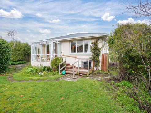 101 Moana Street, Rosedale