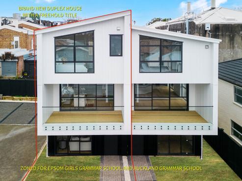 2D Queen Mary Avenue, Epsom