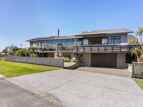201 Kiwi Road, Whangamata