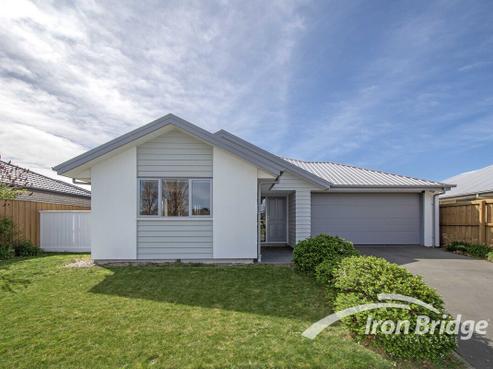 17 Faringdon Boulevard, Rolleston