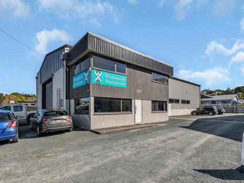 8B Kaka Street, Morningside