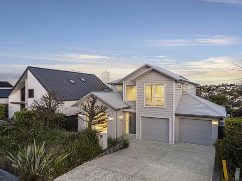 9 Tuatini Place, Long Bay