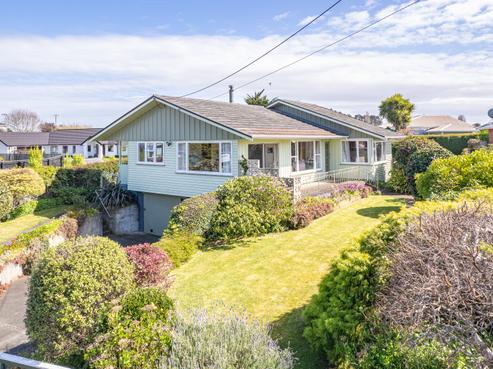 6 Tirimoana Place, Otamatea