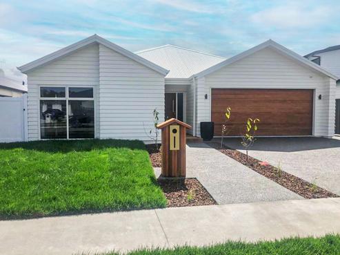 76 Pelorus Avenue, Poraiti