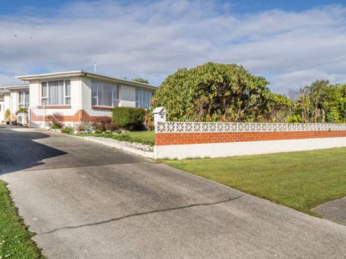 37 White Street, Newfield