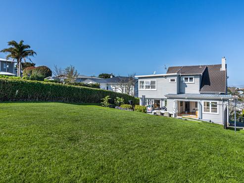 12 Rowan Road, Epsom