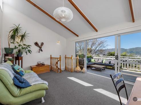 3 Sunshine Crescent, Kelson