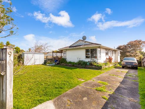 9 Vanden Place, Henderson