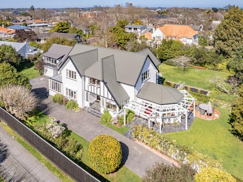 32 Brassey Road, Saint Johns Hill