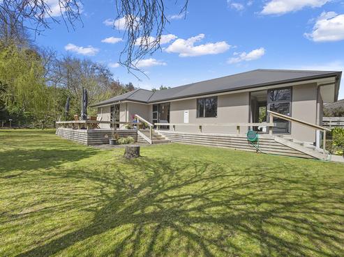 18 Grace Avenue, Leamington