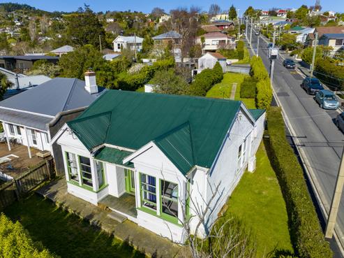 37 Blacks Road, North East Valley