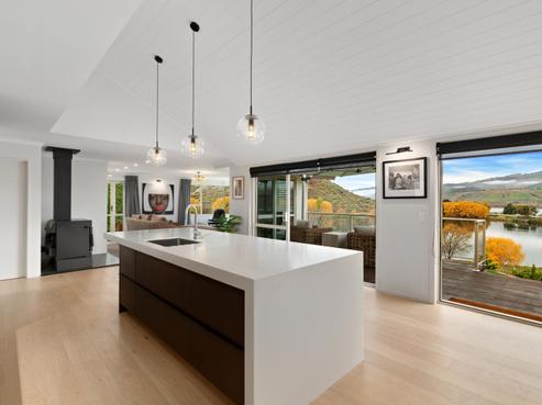 13 Lowburn Valley Road, Cromwell