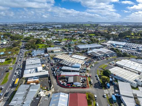 4 Lovegrove Crescent, Otara