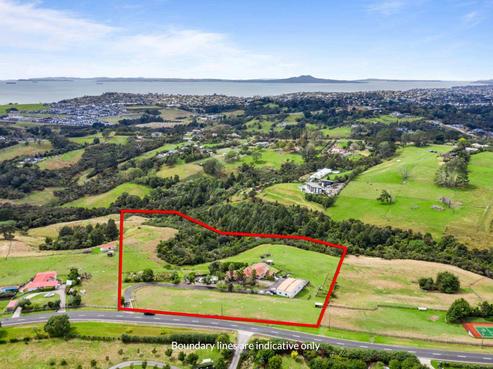 136 Okura River Road, Okura