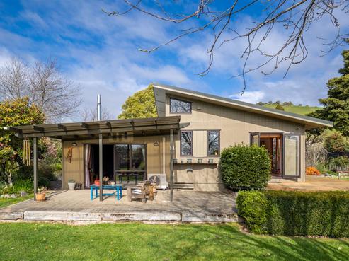 69 Quail Valley Road, Wakefield