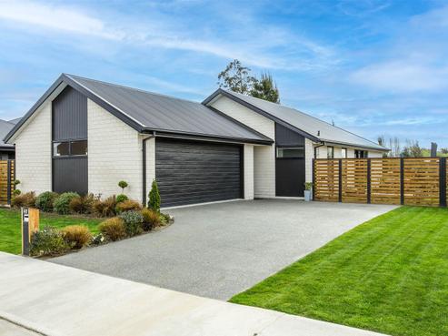 47 Quinn Crescent, Woodend