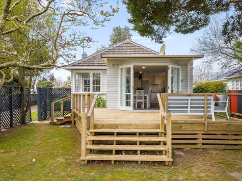 105 Gibbons Street, Ebdentown