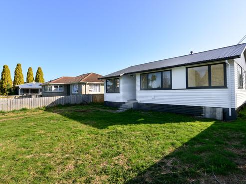 36 Sefton Crescent, Chartwell