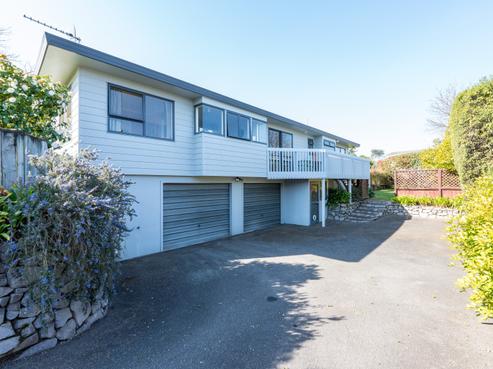 77 Woodward Street, Nukuhau