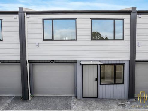 10 Whangamaru Way, Papakura