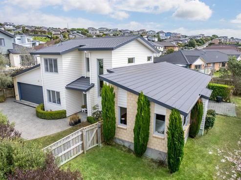31 Te Puia Drive, Aotea