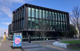 Walk In and Plug In - Addington