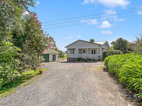 407 Pataua South Road, Pataua