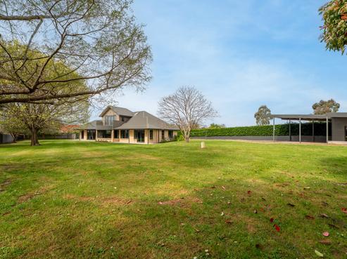 212A Pages Road, Marchwiel