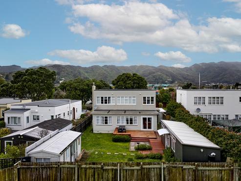 57 Hall Crescent, Epuni