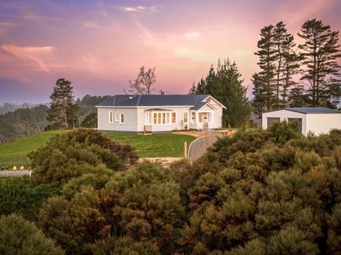 41 J Tolhopf Road, Puhoi