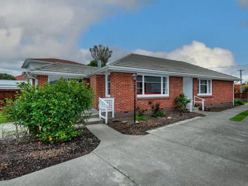 8 Cranbrook Avenue, Burnside