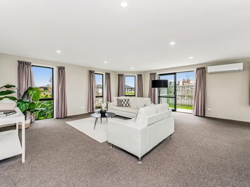 22 Sandstone Crescent, Rolleston