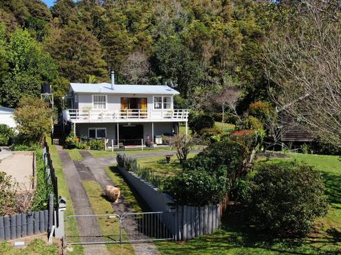 17 Sapphire Crescent, Tairua