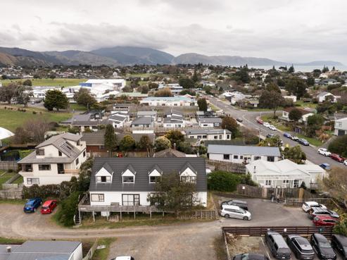 11 Margaret Road, Raumati Beach