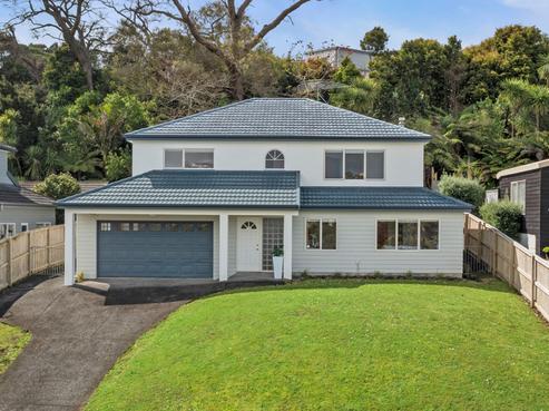 110 Stapleford Crescent, Browns Bay