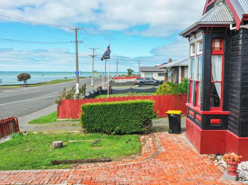 236 Marine Parade, Bluff