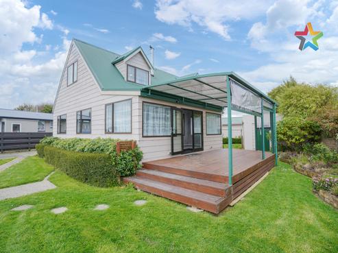 749 Tweed Street, Newfield